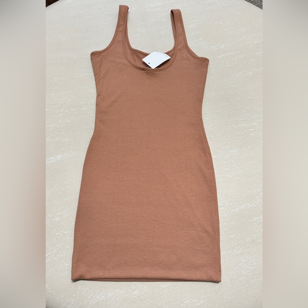 NWT!! Love tree body con mini tank dress in size L (RUNS SMALL) in terra cotta